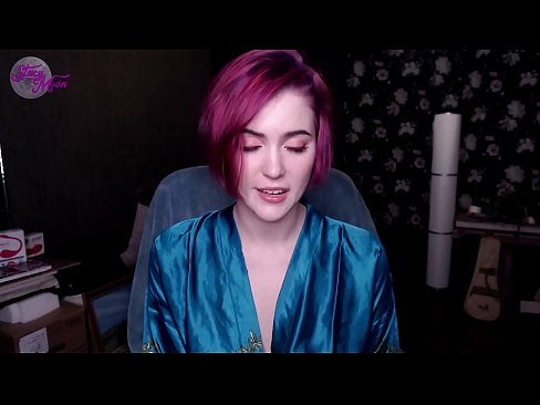 ❤️ Uweisunge iwwer d'Réck vun engem russesche Meedchen op Englesch ❤️❌ Qualitéit Sex bei eis ☑
