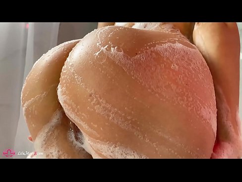 ❤️ Brunette masturbéiert Pussy mat Vibrator fir en intensiven Orgasmus an der Dusch ❤️❌ Qualitéit Sex bei eis ☑
